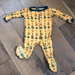 Guitar hero Kickee pants footie!